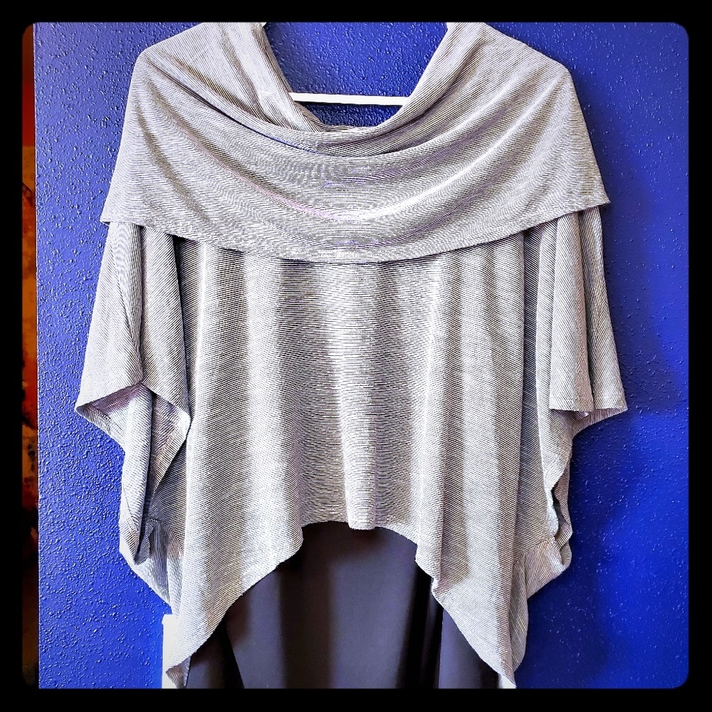 • Cowl Neck Top •